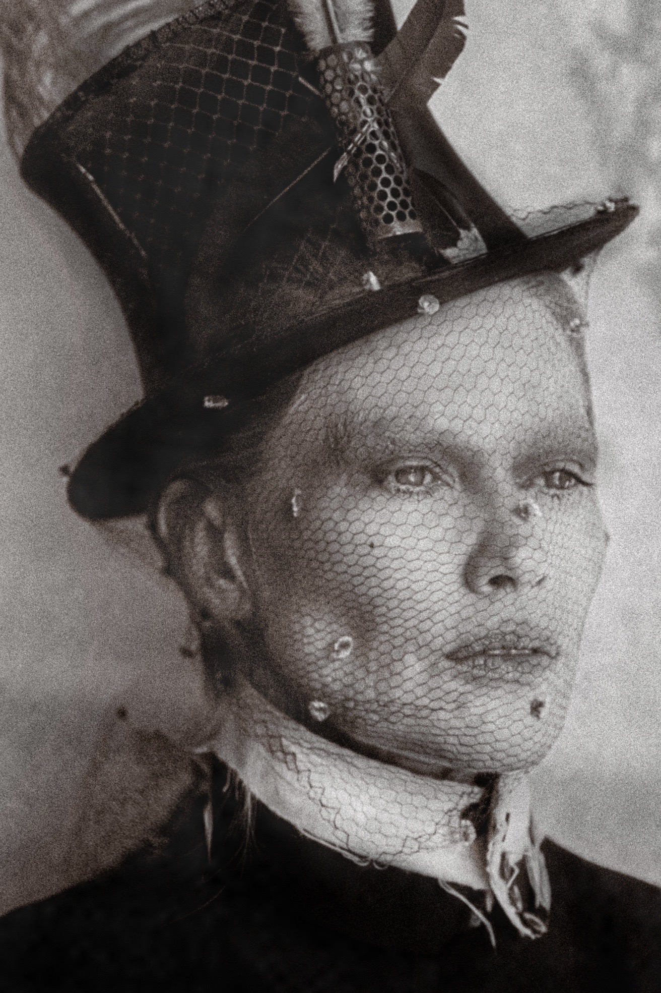 Louise Von Kegl in Roman's top hat and veil